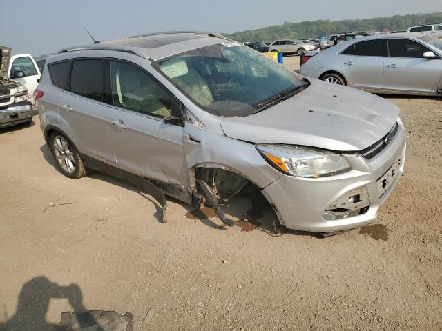 1FMCU0JX7GUC29934 Ford Escape Titanium