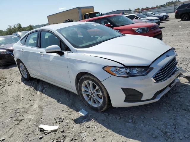 3FA6P0HD2LR245924 Ford Fusion SE 4