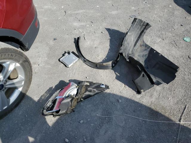 1FMCU0G98EUA20692 Ford ESCAPE SE