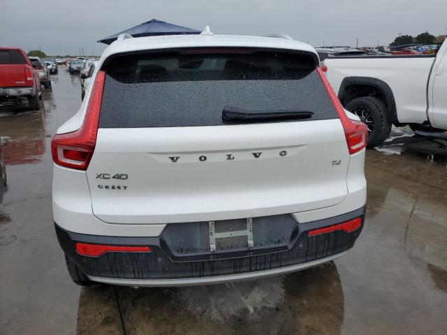 2022 VOLVO XC40 T4 IN - YV4AC2HL4N2758339