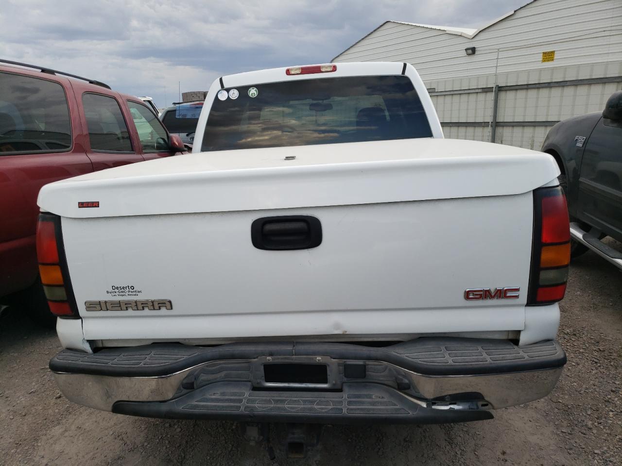 2GTEC13Z371107586 2007 GMC New Sierra C1500 2GTEC13Z371107586 2007 GMC New Sierra C1500