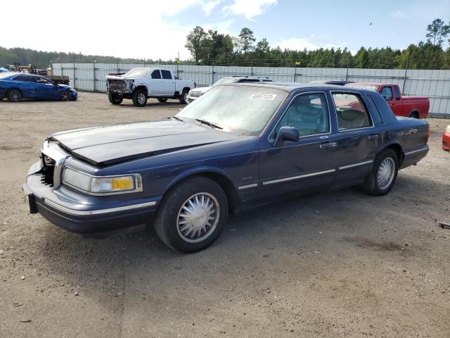 1997 Lincoln Town Car Signature