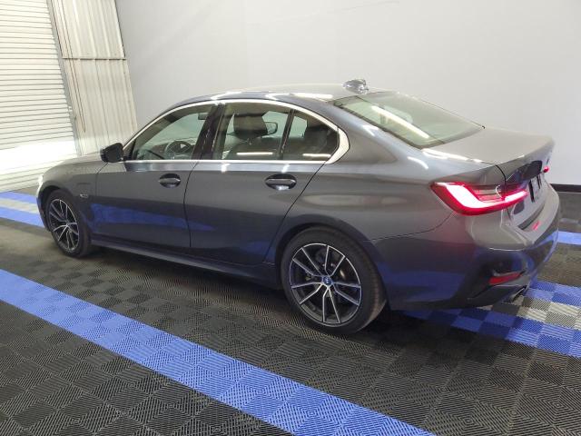 3MW5P7J06N8C65136 BMW 330e