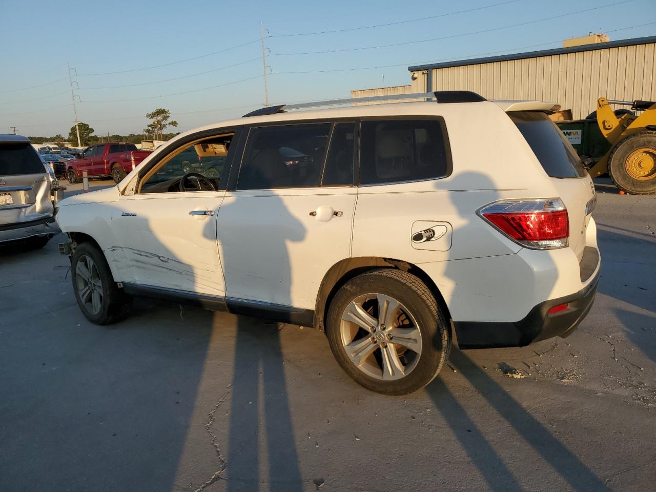 TOYOTA HIGHLANDER LIMITED