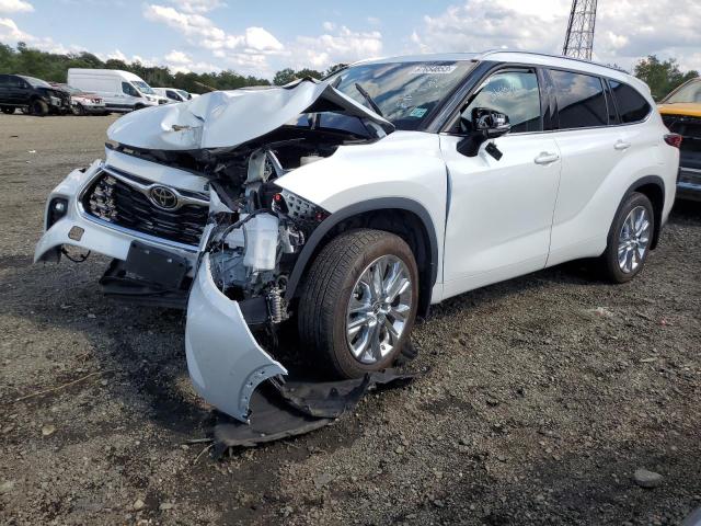 VIN 5TDDZRBH6NS592362 2022 Toyota Highlander, Limited no.1