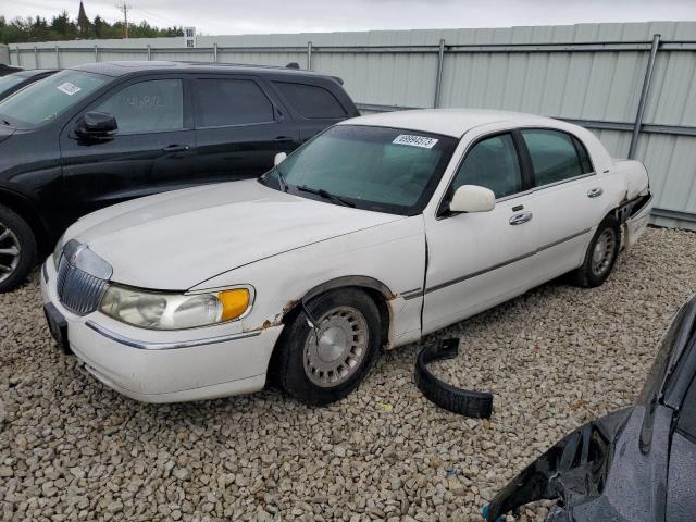 2001 Lincoln Town Car Executive