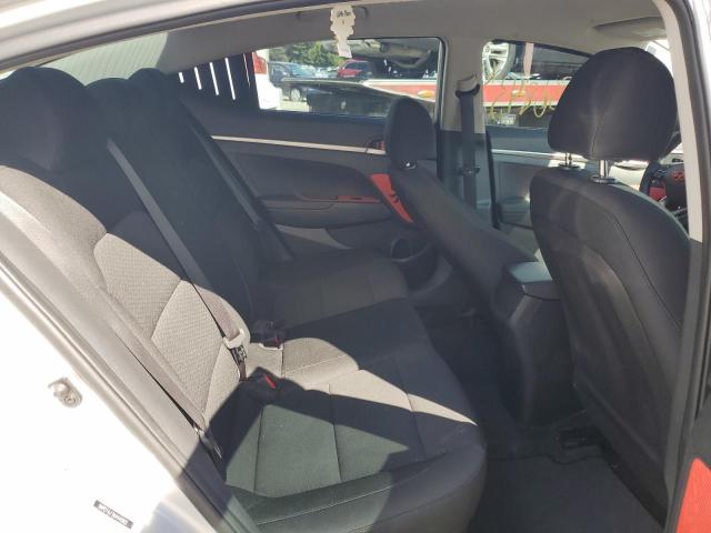 2019 HYUNDAI ELANTRA SE - 5NPD74LF2KH445902
