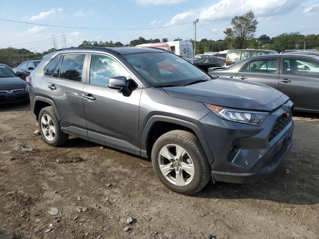 2T3P1RFV8MC202672 Toyota RAV4 XLE 4