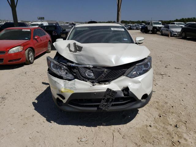 JN1BJ1CP8JW163114 Nissan Rogue Sport S