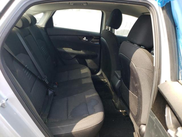3KPF34AD2KE042397 KIA Forte