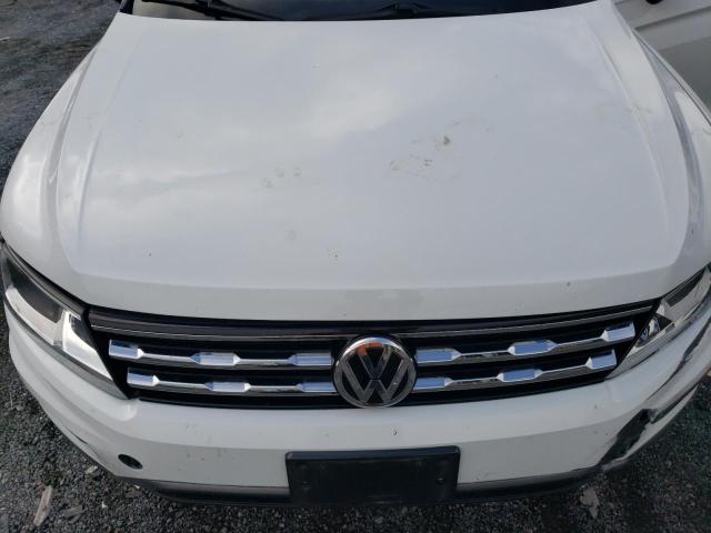 3VV0B7AX2LM177537 Volkswagen Tiguan S 12