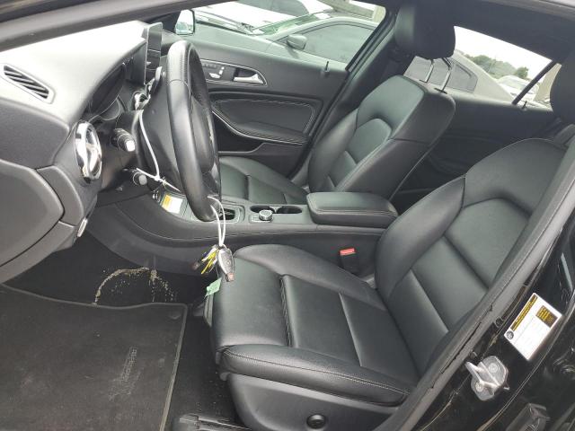 WDCTG4EB2KU013686 Mercedes-Benz GLA 250