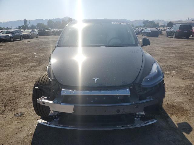 7SAYGDEE5PF631125 2023 TESLA MODEL Y-4