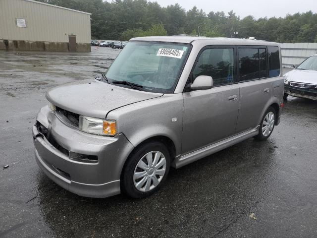 2005 Scion xB 