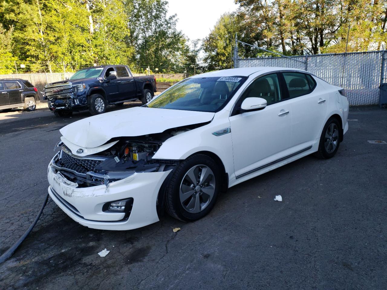 Kia Optima Hybrid 2015 Р±РµР»С‹Р№