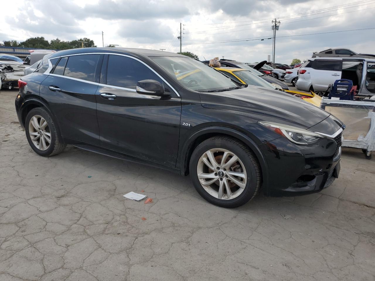 2018 Infiniti Qx30 Base vin: SJKCH5CP8JA060970