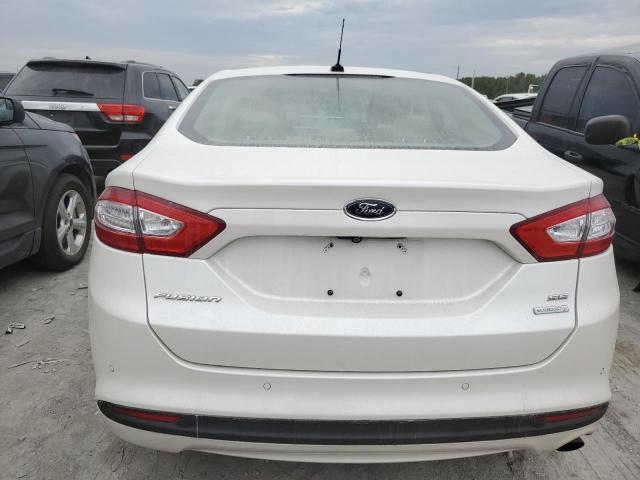 3FA6P0HD0FR243903 Ford FUSION SE