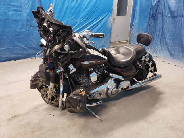 2011 HARLEY-DAVIDSON FLHXSE2 1HD1PZ818BB952140