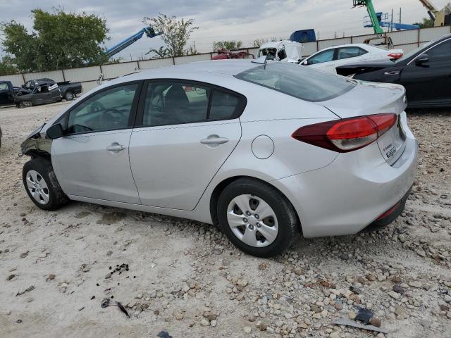 3KPFK4A70JE200649 KIA FORTE LX
