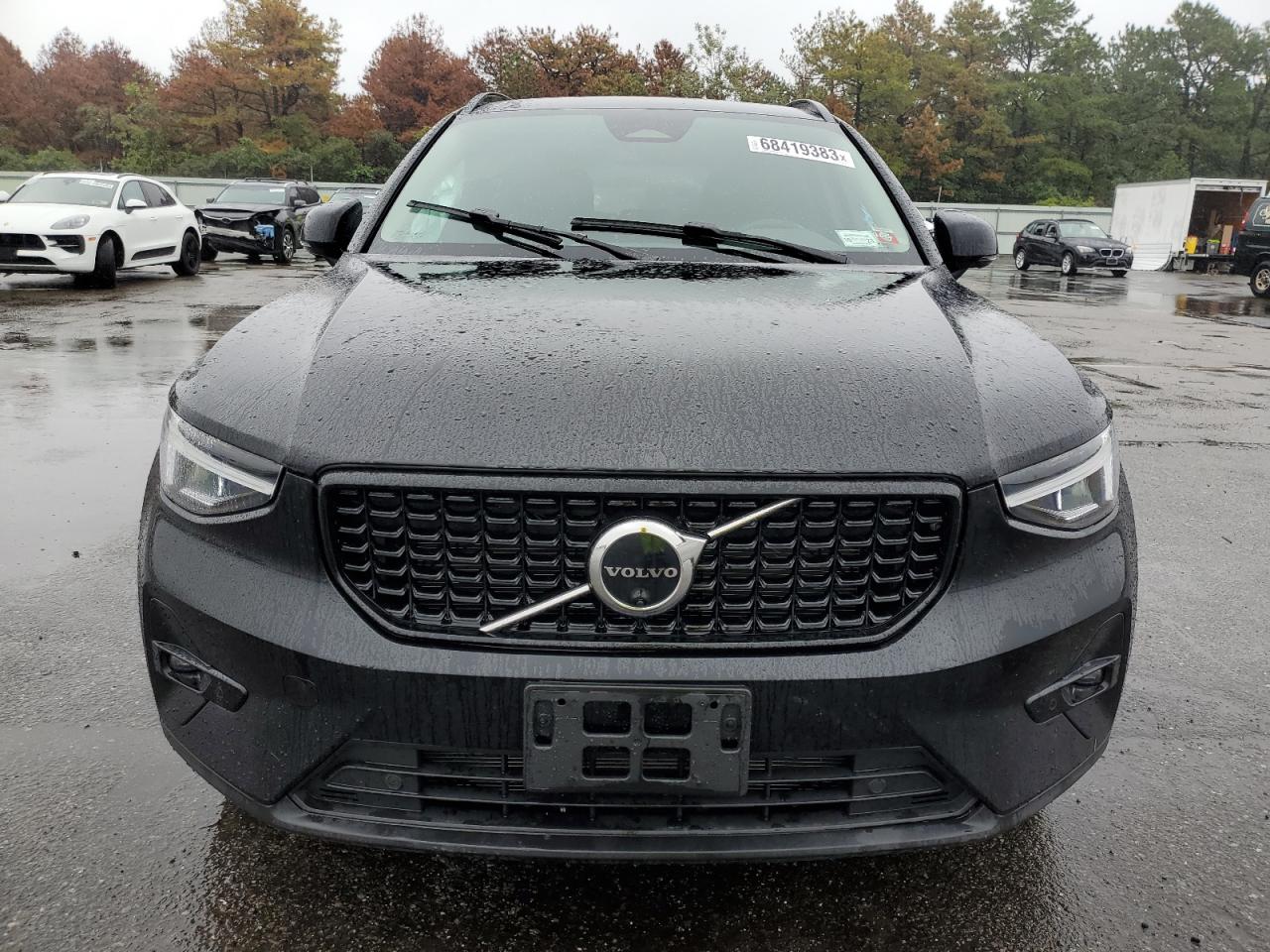 YV4L12UW2P2995199 Volvo Xc40 Plus  5