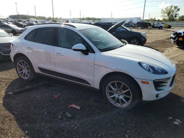 VIN WP1AA2A54JLB22091 2018 Porsche Macan no.4