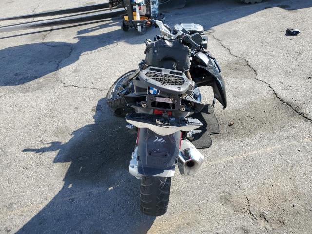 2015 BMW R1200R - WB10A130XFZ193628