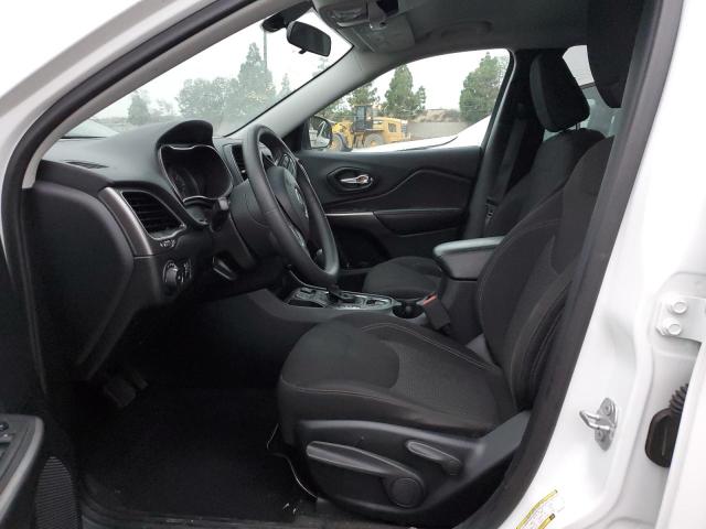 1C4PJLCB6KD331607 Jeep Cherokee Latitude