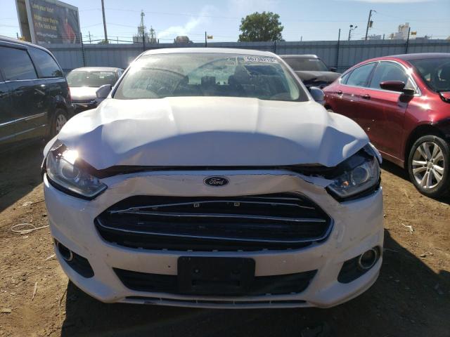 3FA6P0H72FR110652 Ford FUSION SE