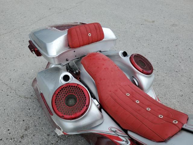 2011 HARLEY-DAVIDSON FLHTCU 1HD1FC418BB602187