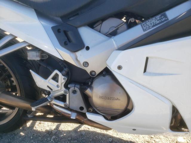 2015 HONDA VFR800 F JH2RC7950FK100058