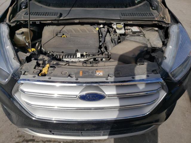 1FMCU9GD0JUC04026 Ford ESCAPE SE