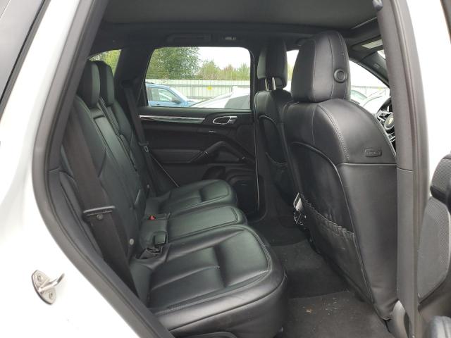 2016 PORSCHE CAYENNE SE - WP1AE2A2XGLA62949