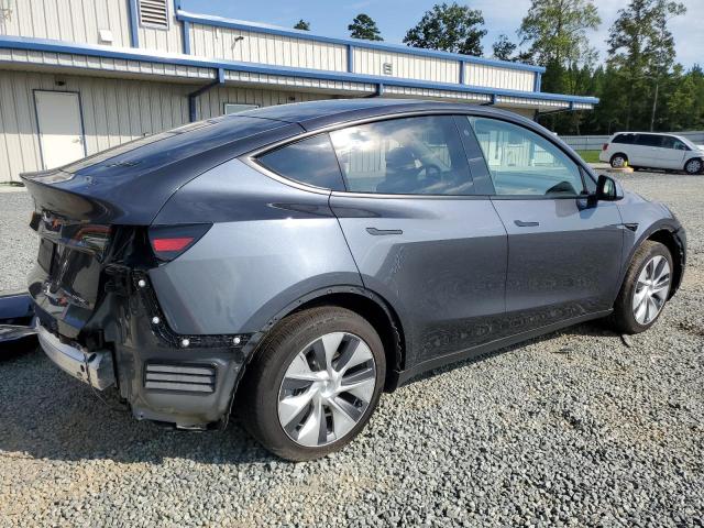 7SAYGDEE6PA040668 Tesla Model Y  3