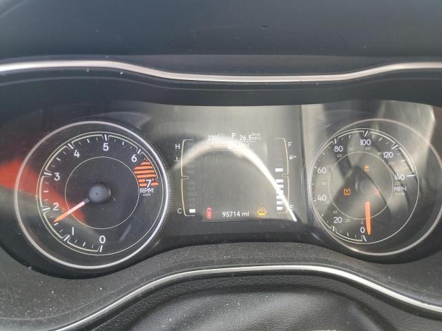 1C4PJMLB1KD372040 Jeep Cherokee Latitude Plus