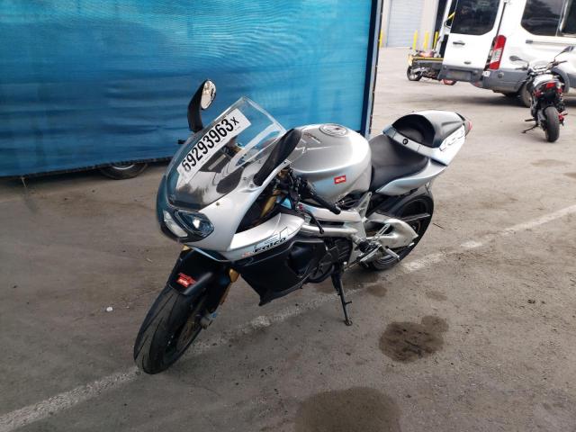 2001 APRILIA SL1000 - ZD4PAC0041S100593