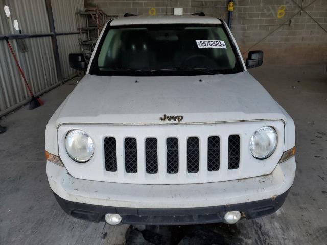 1C4NJPBB8FD349449 Jeep Patriot Sport
