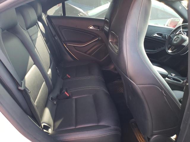 WDDSJ4EBXJN612465 Mercedes-Benz CLA 250