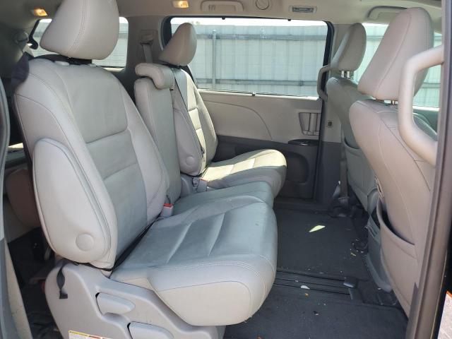 5TDYZ3DC1HS812334 Toyota SIENNA XLE