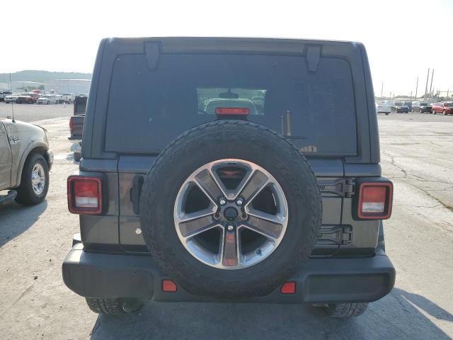 1C4HJXEN1JW322285 Jeep Wrangler Unlimited Sahara