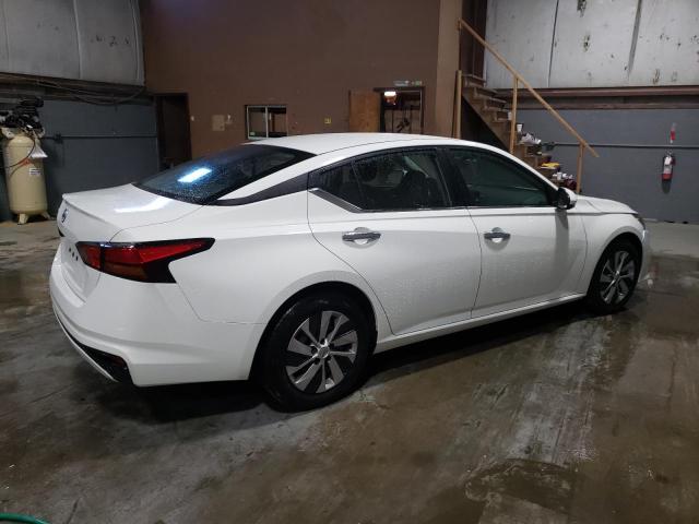 1N4BL4BV0MN398373 Nissan Altima S 3