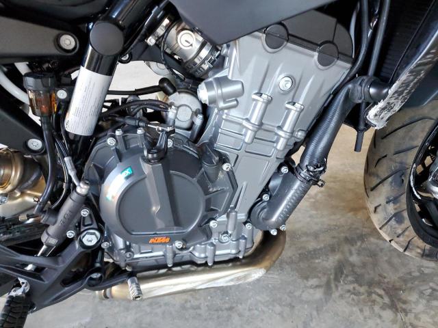 2022 KTM 890 DUKE R - VBKTU9400NM829858