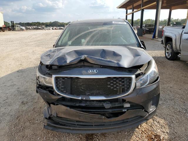 KNDMB5C18H6330913 KIA SEDONA LX