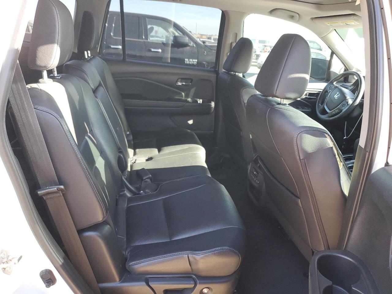 5FNYF5H57JB023809 2018 Honda Pilot Exl 5FNYF5H57JB023809 2018 Honda Pilot Exl