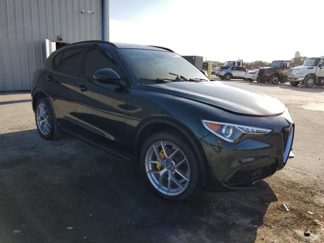 ZASFAKNN4J7C03044 Alfa Romeo Stelvio Ti Sport 2018