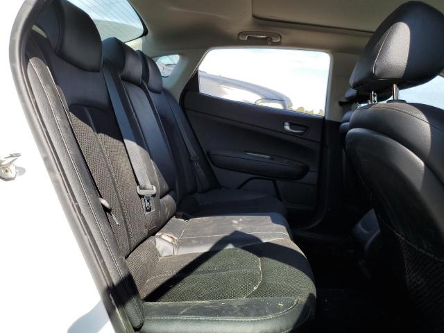 5XXGT4L30KG370451 KIA Optima Lx