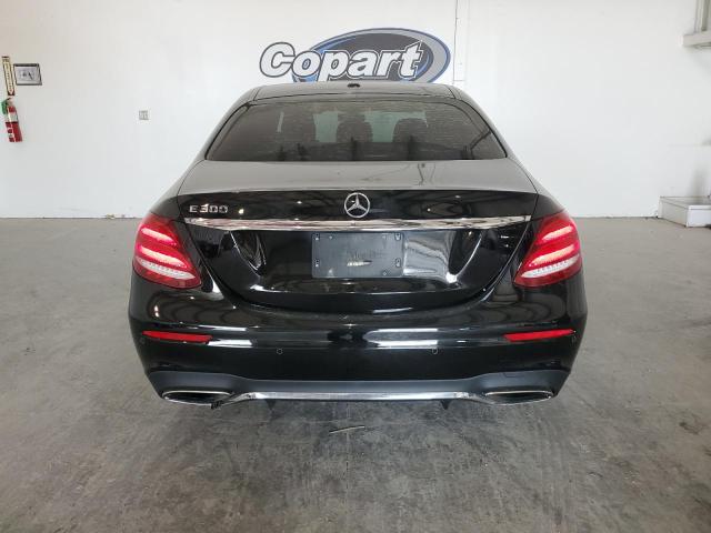 WDDZF4JB6JA476090 Mercedes-Benz E 300