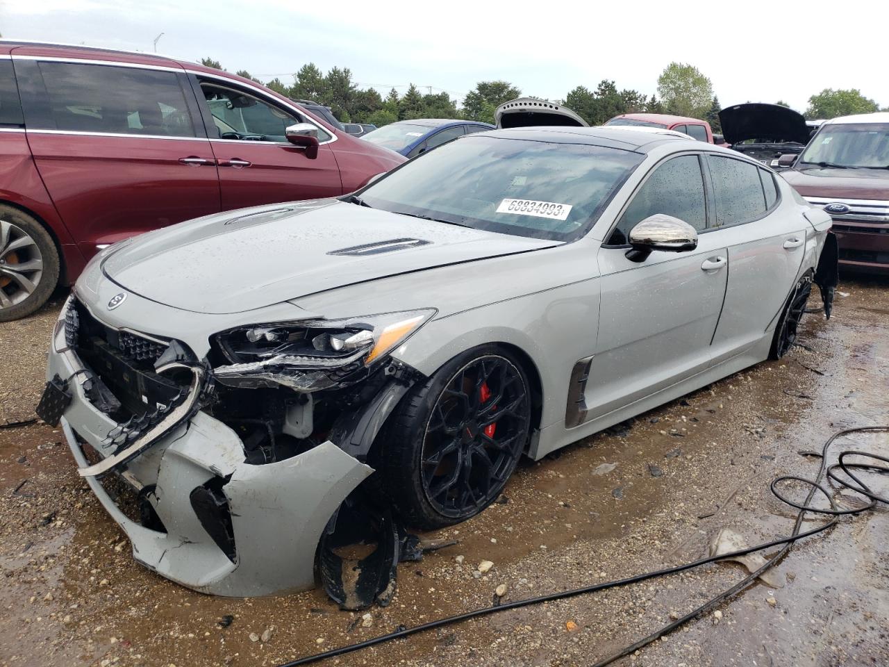  Salvage Kia Stinger