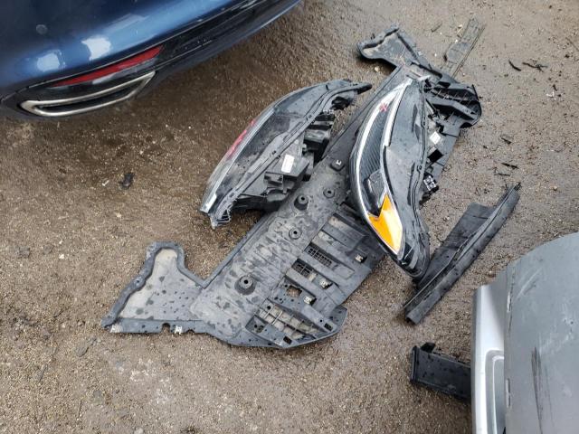 3FA6P0H90JR165644 Ford FUSION SE
