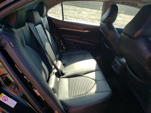 2018 TOYOTA CAMRY L/LE 4T1B11HK0JU551374
