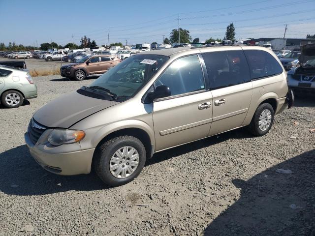 2006 Chrysler Town & Country LX